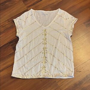 Soft Surroundings White Tee with Gold Metallic Aztec Accents Large